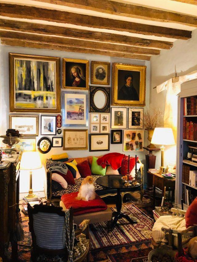 Maison D'Hotes "Les Volets Verts" Et Sa Brocante Ecueille Экстерьер фото